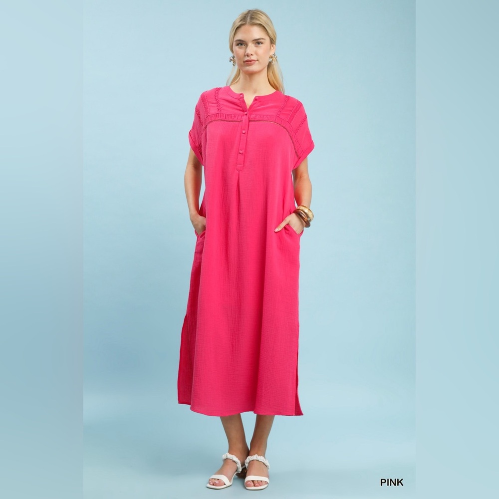 Umgee Button-Front Gauze Midi Dress with Lace Detail Pink🛍️